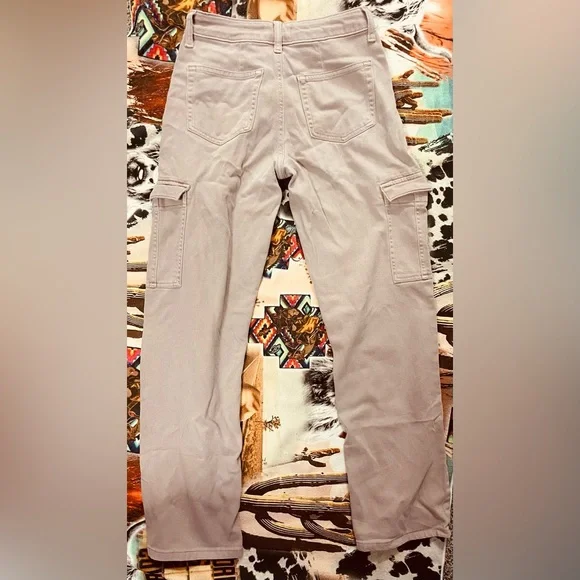 Women’s Classic Cream Cargo Pants - Picture 2 of 4